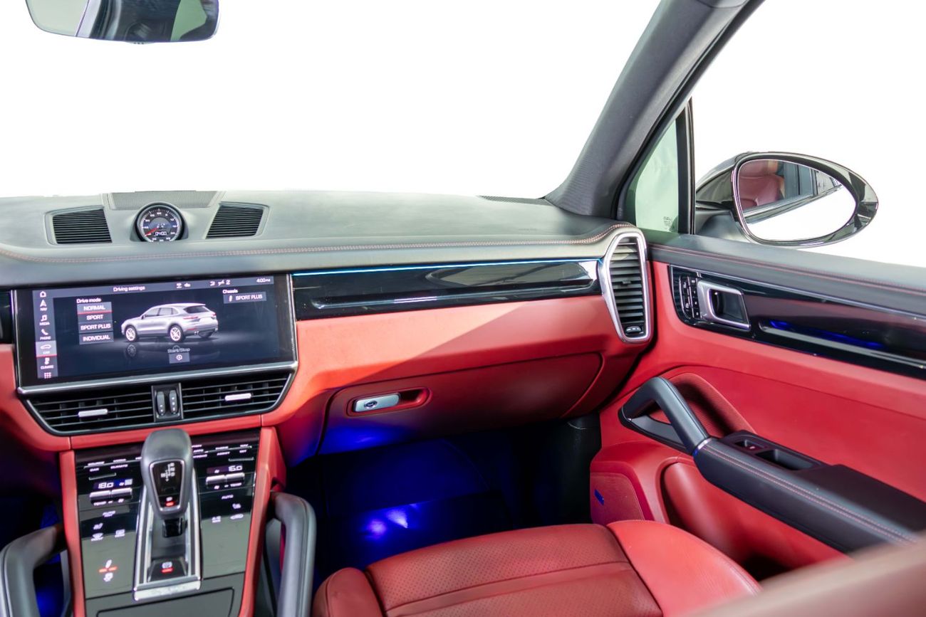 Porsche Cayenne Std 3.0L (340 HP) BOSE Premium Sound System-Red Leather Interior-BOSE Sound System