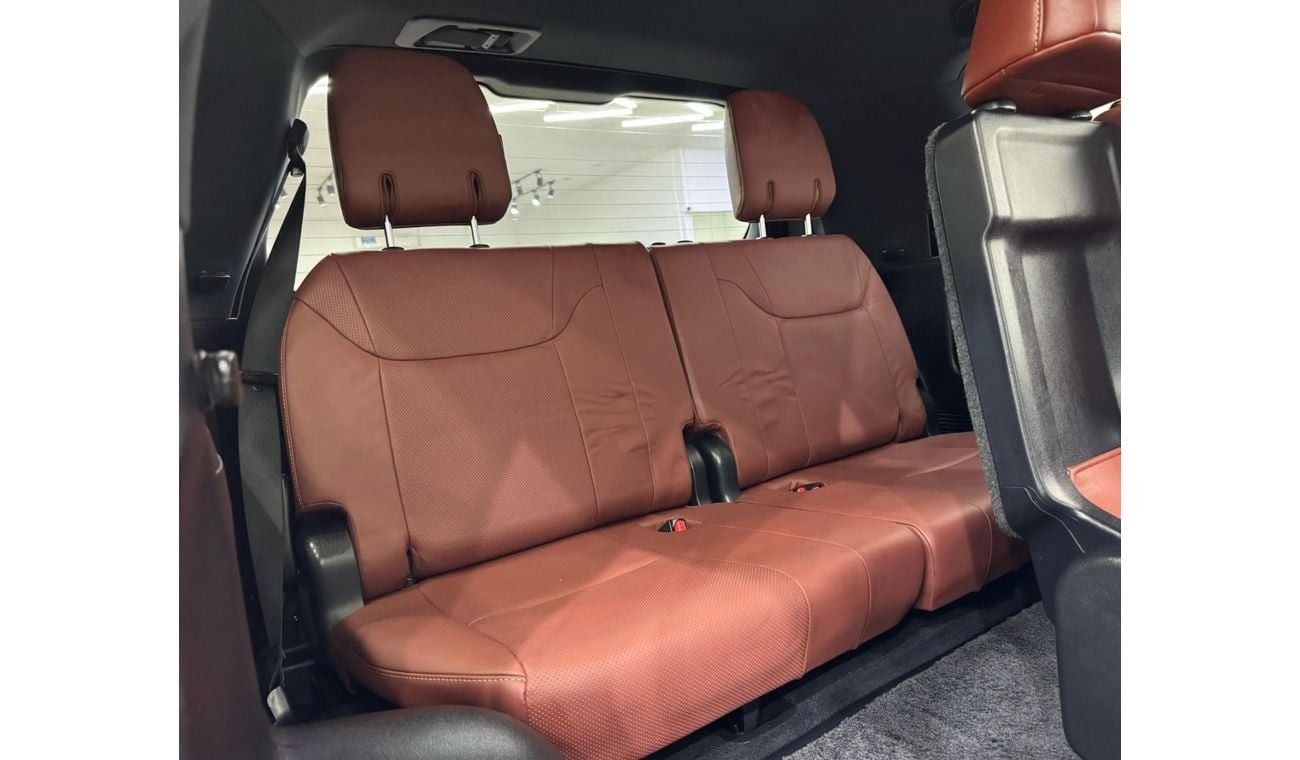 لكزس LX 570 Signature 5.7L 2018 Lexus LX570 Signature, Warranty, Full Lexus Service History, Full Options, 8 Sea