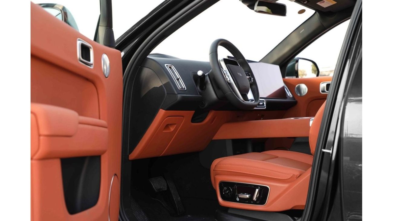 لي اوتو L7 2024 Li Auto L7 ULTRA 1.5 Plug-in Hybrid - أسود من الداخل أسود وبرتقالي | للتصدير فقط