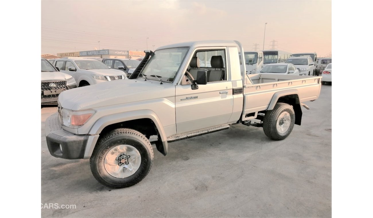 Toyota Land Cruiser Pick Up v6 diesel single cab