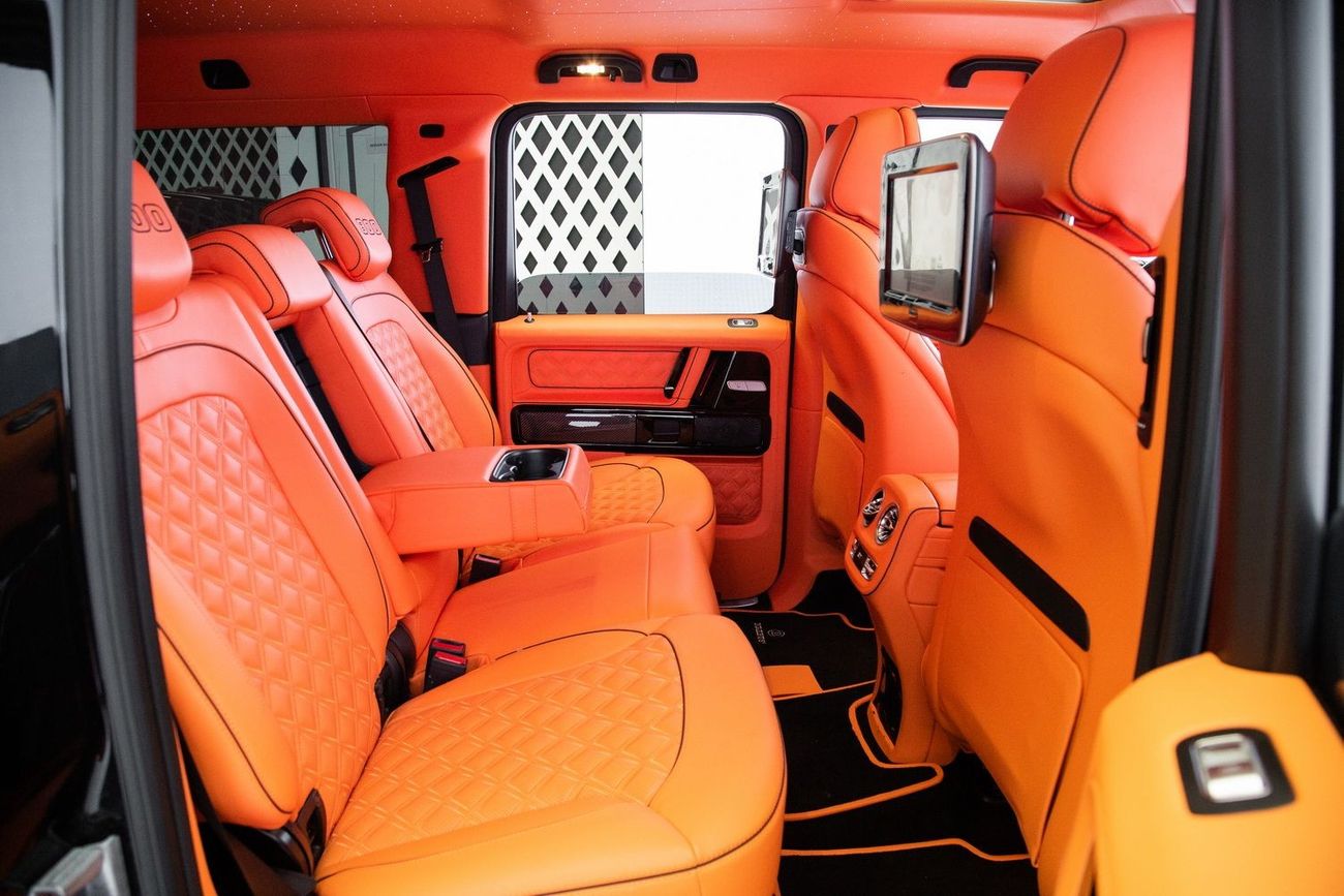 Mercedes-Benz G 63 AMG 6x6 BRABUS