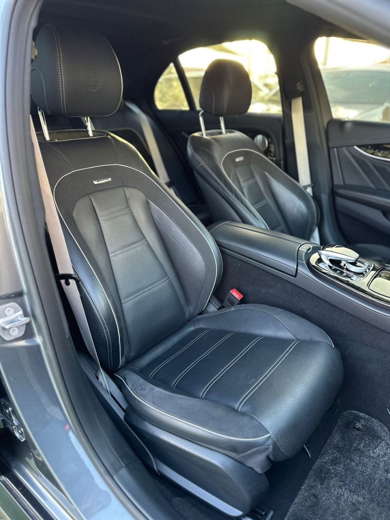 Mercedes Benz E63 AMG Std 5.5L