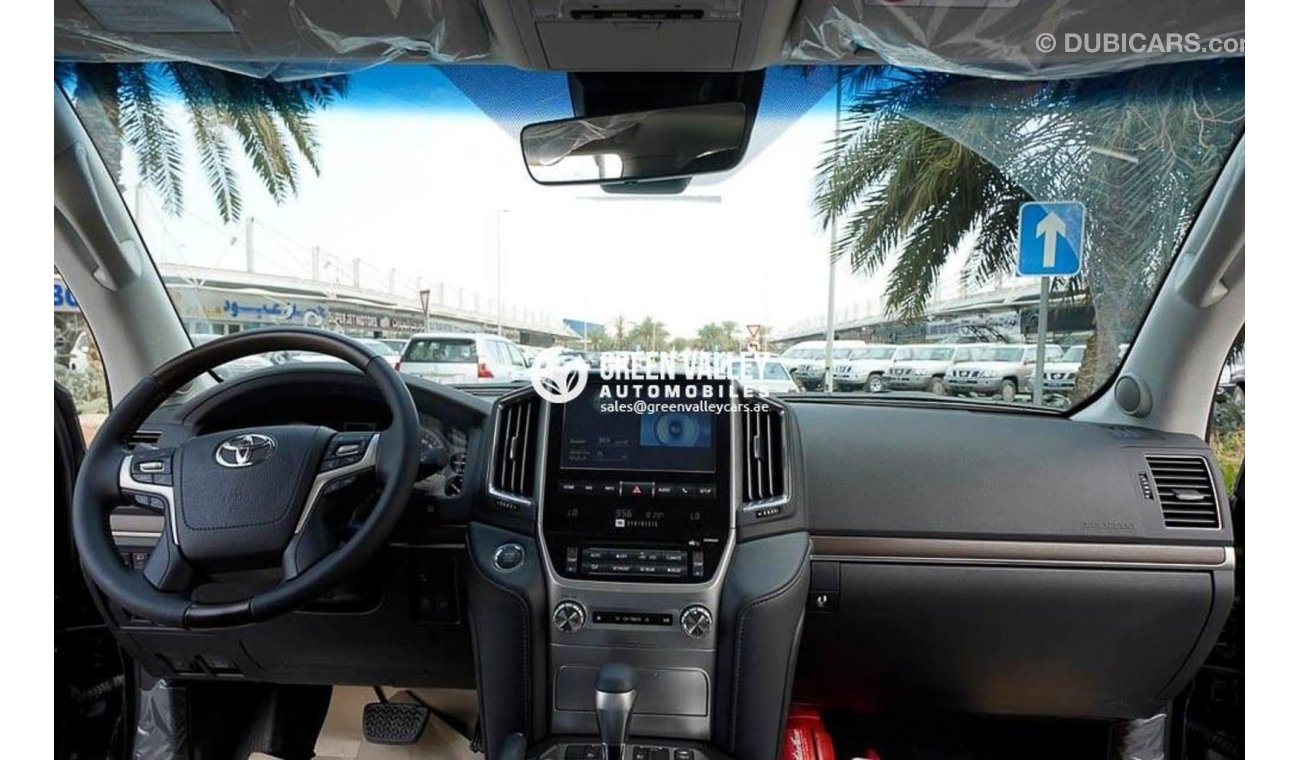 Toyota Land Cruiser GRAND TOURING 5.7L PETROL VXR AT /2019 (Export Only)