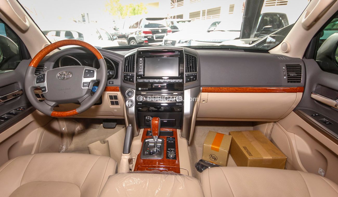 تويوتا لاند كروزر VX.R