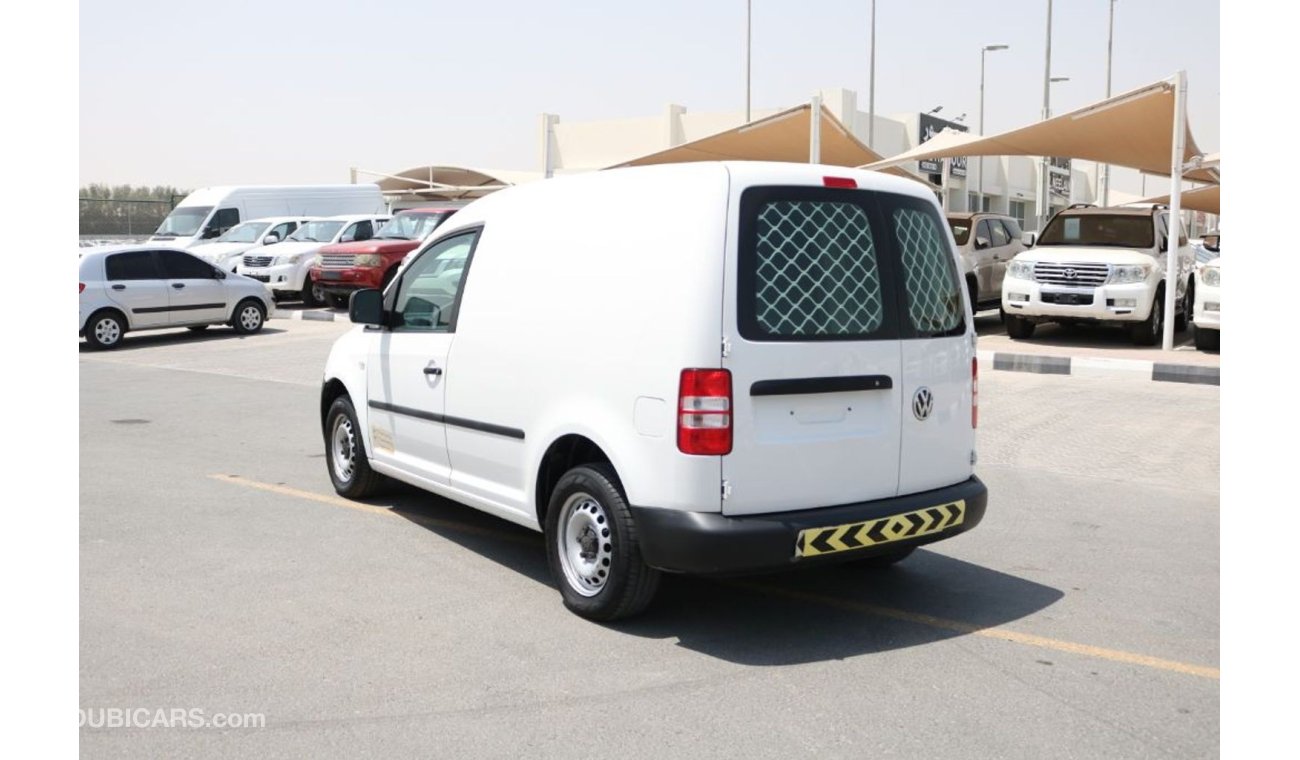 فولكس واجن كادي DELIVERY VAN 2015 WITH GCC SPECS