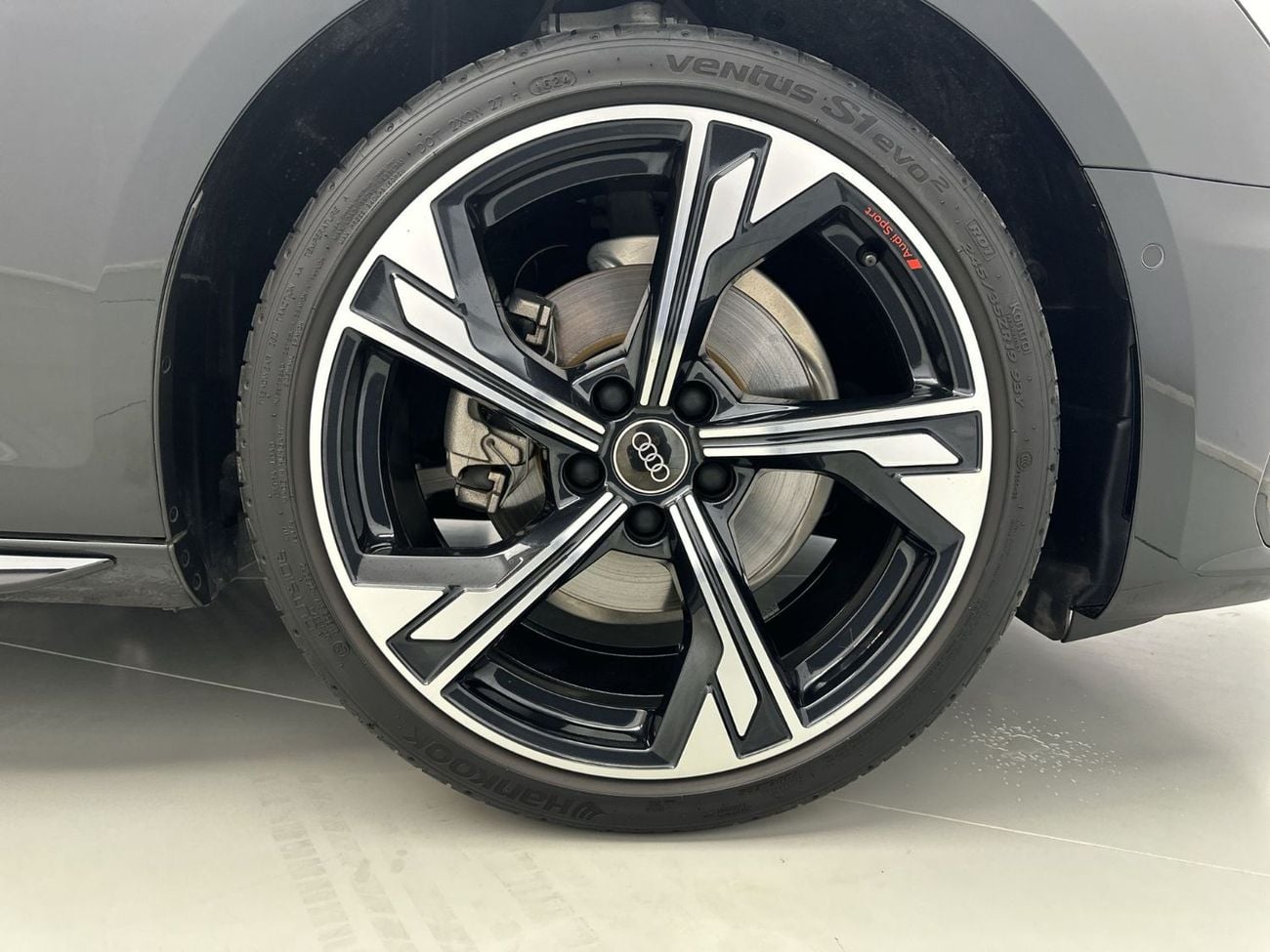 أودي A4 35 TFSI S Line 2.0L 150hp (Ref# 18106)