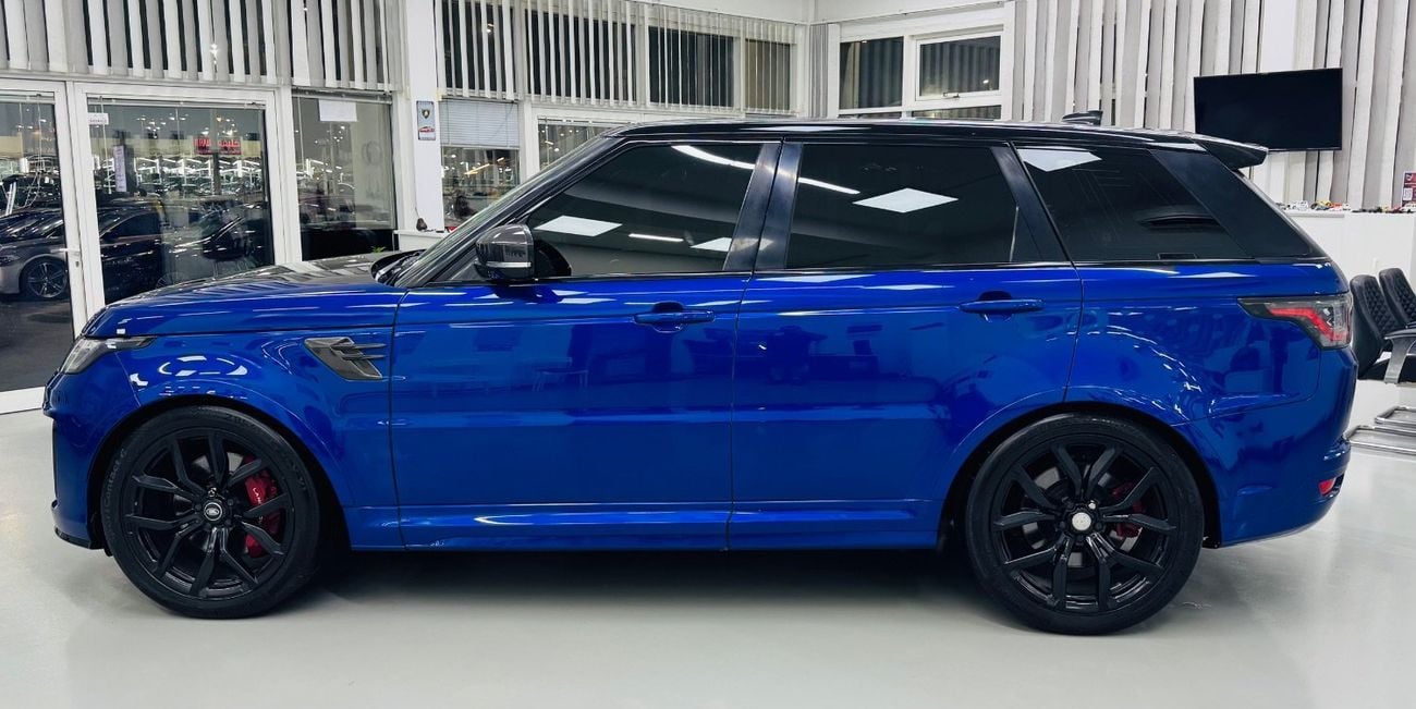 Land Rover Range Rover Sport SVR 5.0L (575 HP) 4WD
