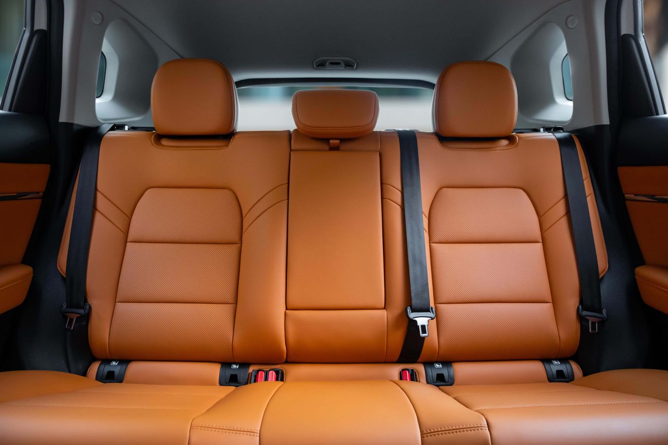 Haval H7 H7 High Deluxe | 1,567 P.M | 0% Downpayment | Perfect Condition!