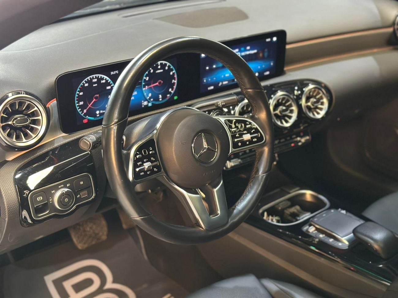 مرسيدس بنز CLA 250 4MATIC