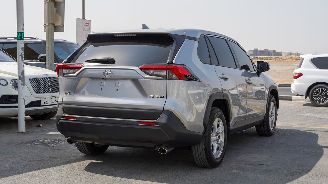 تويوتا راف ٤