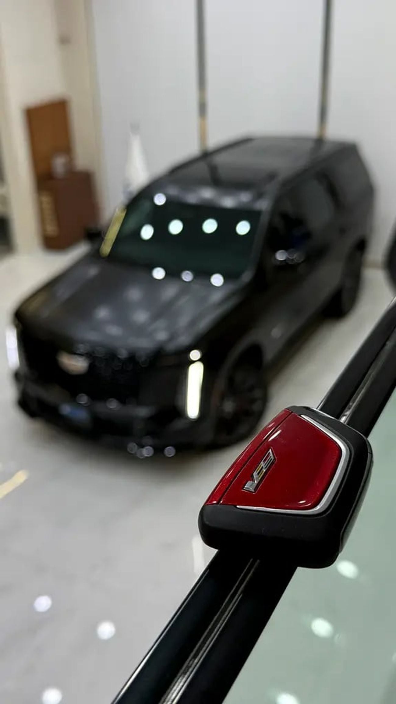 كاديلاك إسكالاد V SERIES