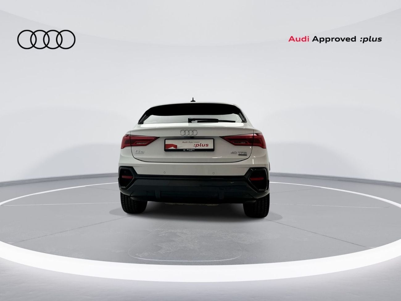 Audi Q3 Sportback 40 TFSI 2.0L 4WD Q3 Sportback 40 TFSI quat 180hp (Ref# 44917)
