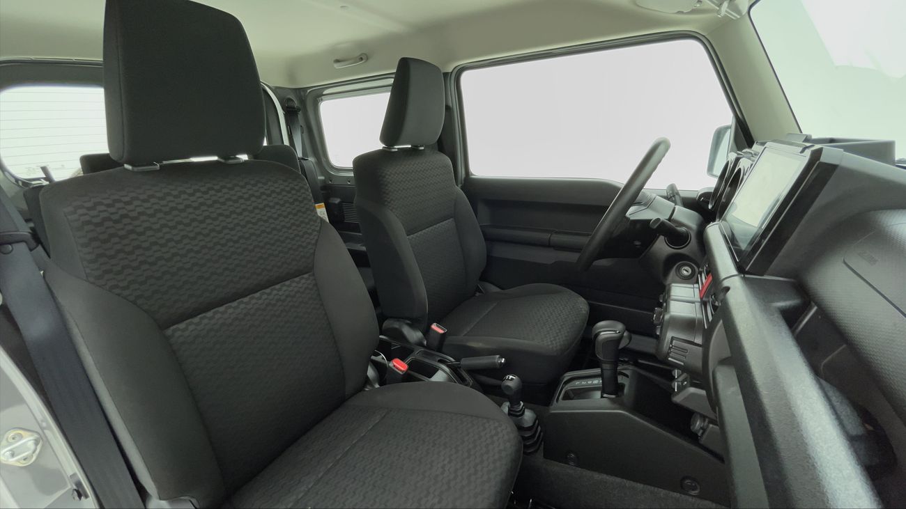 سوزوكي جيمني GL 1.5 | بدون دفعة مقدمة | اختبار القيادة في المنزل