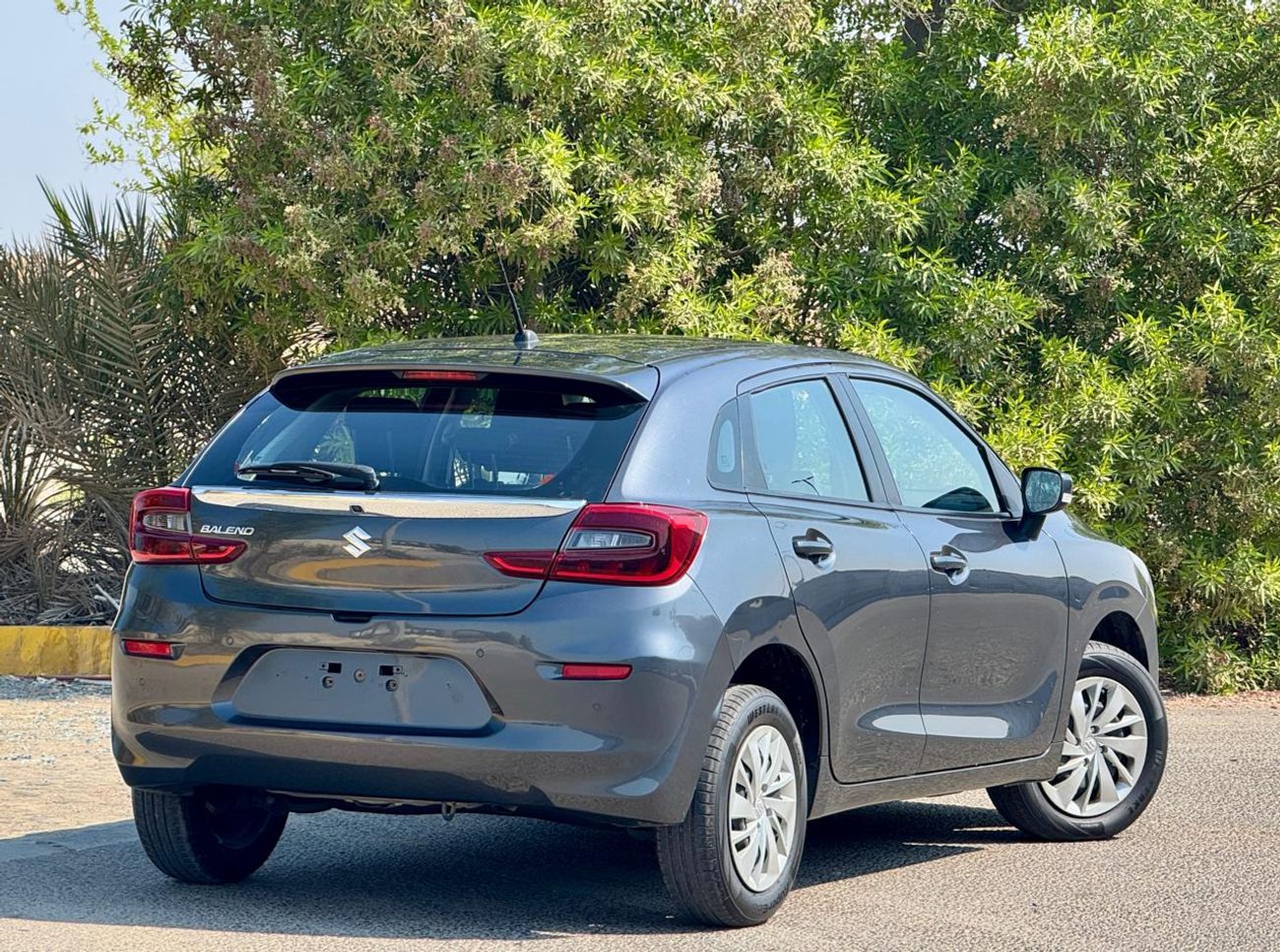 سوزوكي بالينو GLX