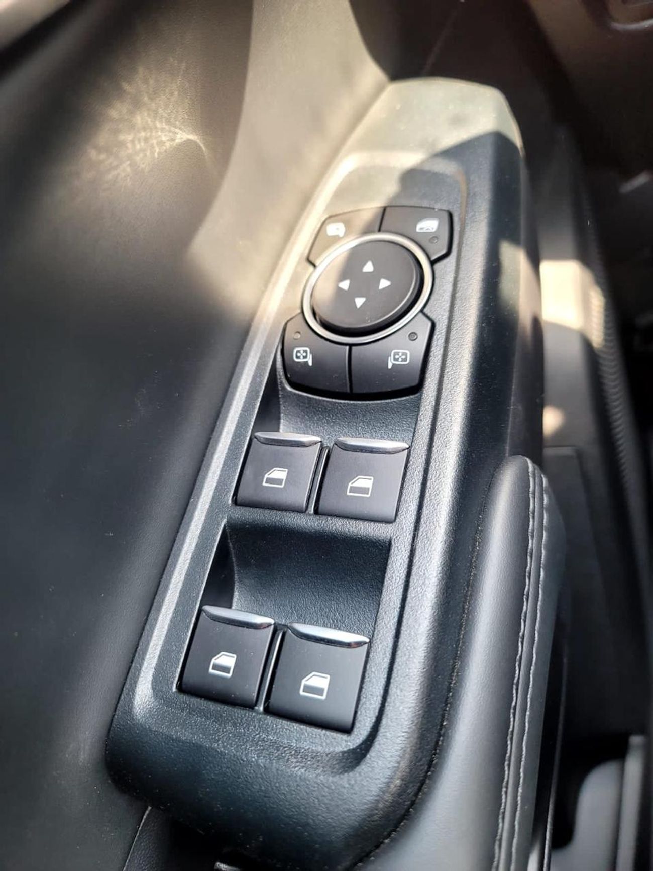 فورد رينجر رابتور 3.0L PETROL GCC SPECS