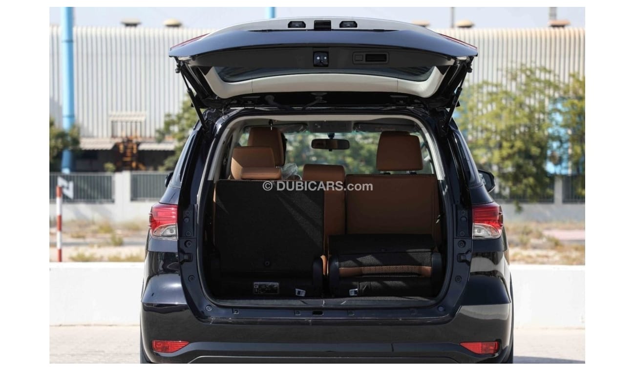 Toyota Fortuner 4x4 2.7 Low - Black inside Chamois | Export Only