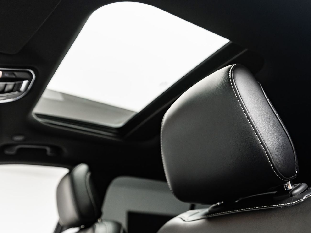 جيب جراند شيروكي Altitude 3.6L