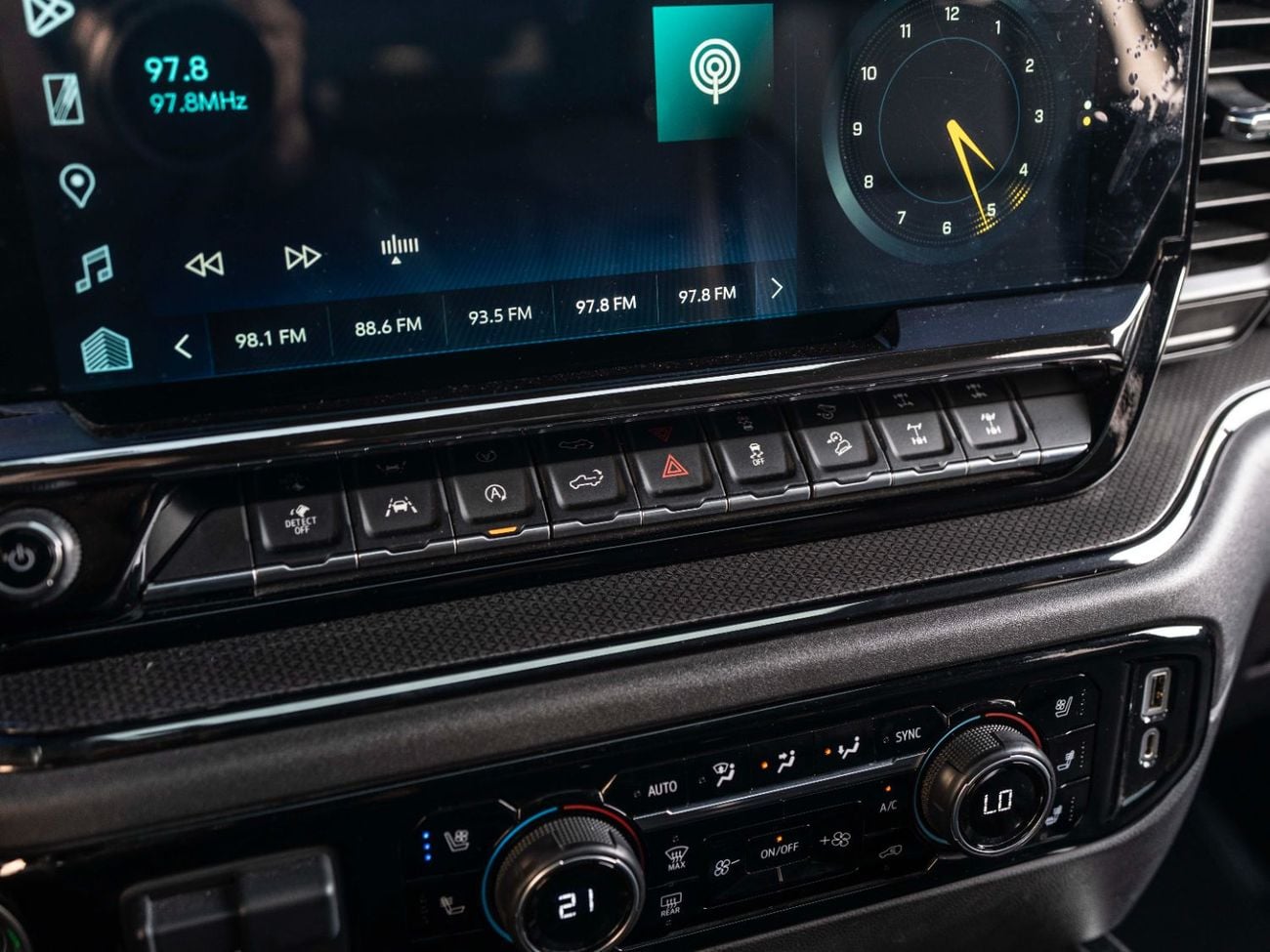 Chevrolet Silverado 1500 ZR2 CREW CAB