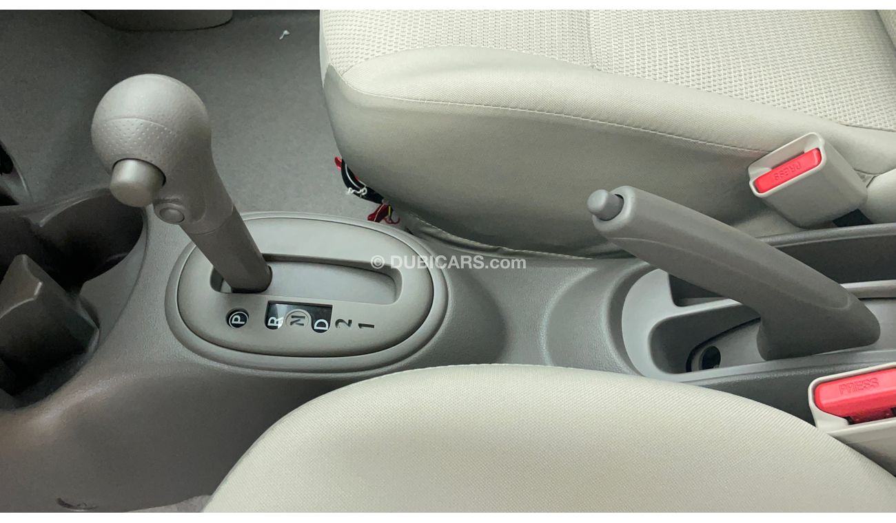 Nissan Sunny SV 1500