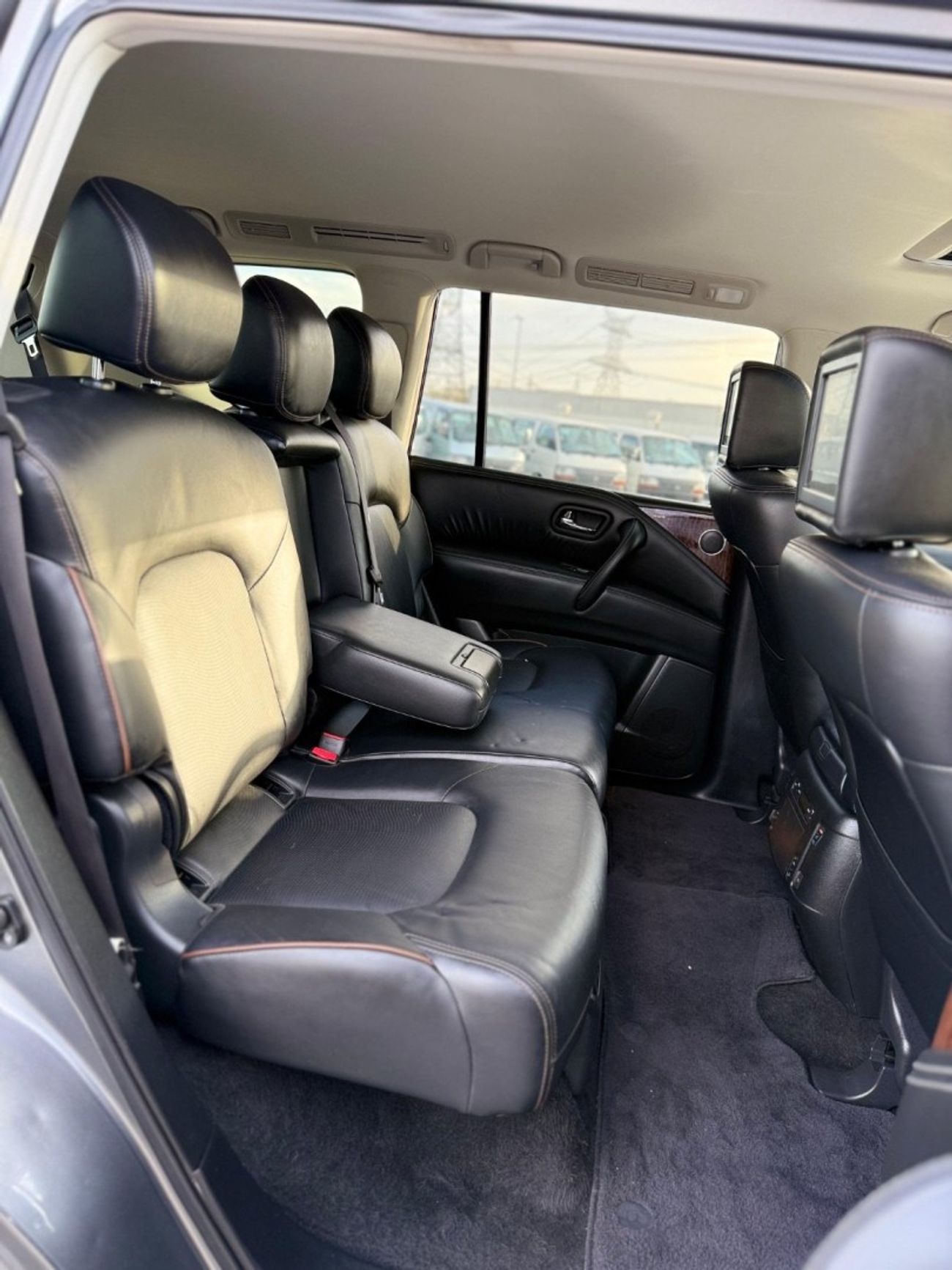 نيسان أرمادا Nissan Armada Platinum Full Option