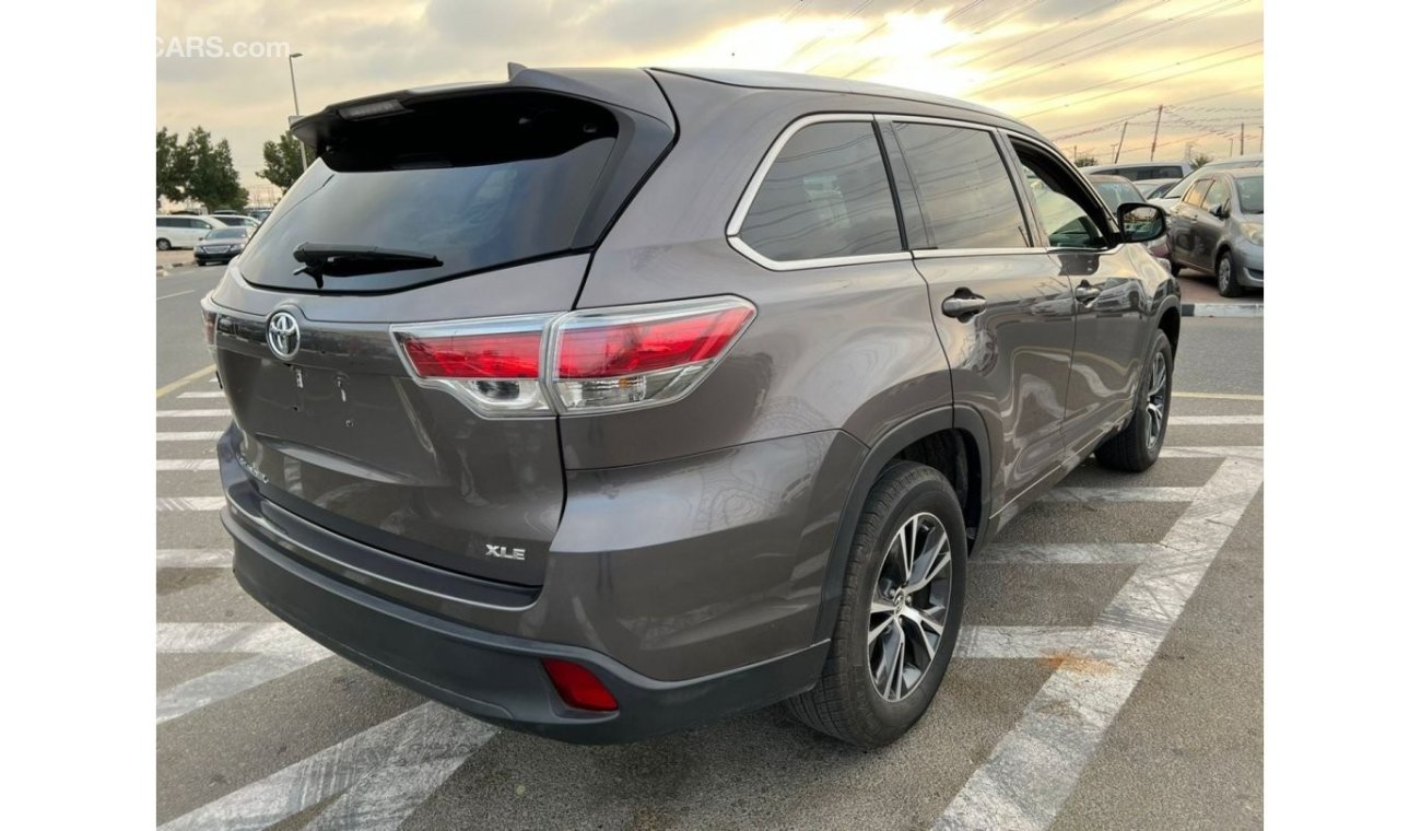 Toyota Highlander 2016 TOYOTA HIGHLANDER / XLE / FULL OPTION