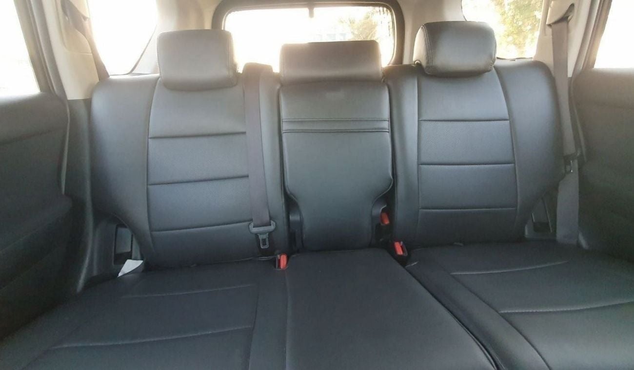 تويوتا برادو RHD DIESEL LEATHER SEATS