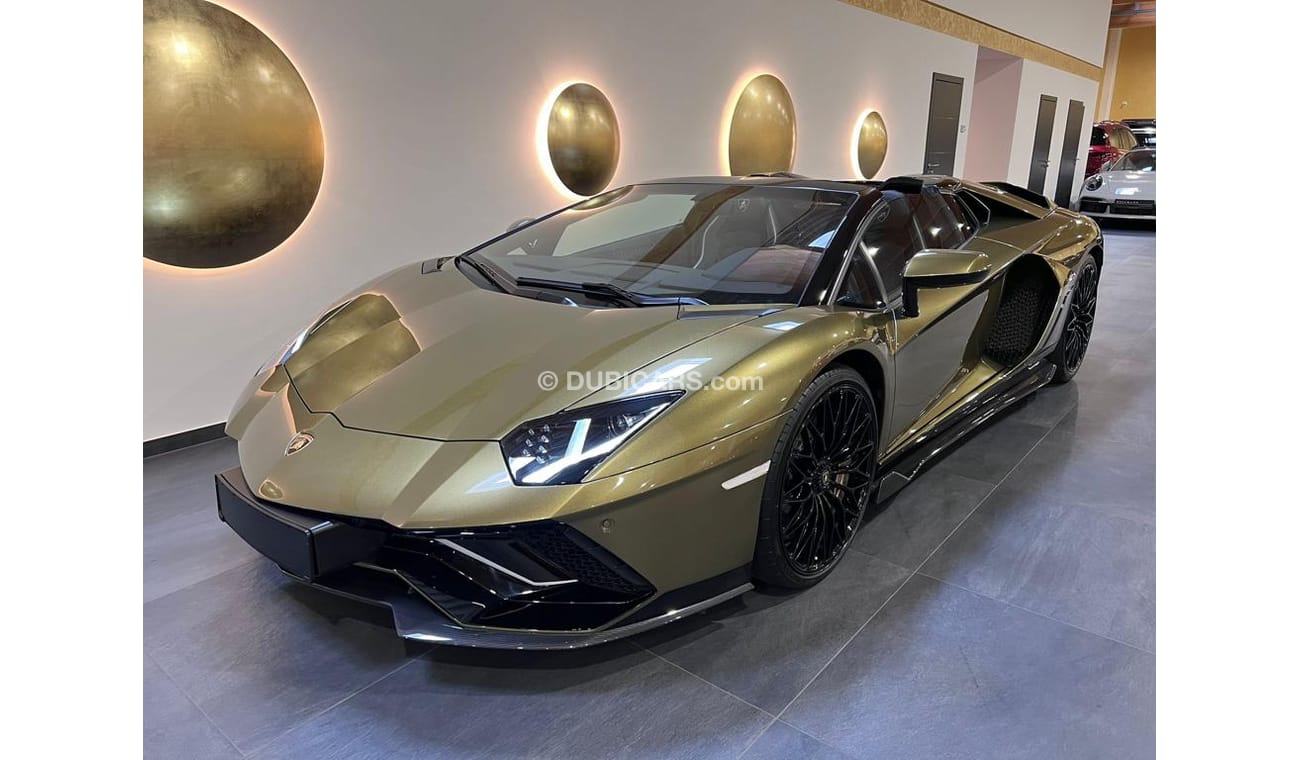 New Aventador LP7804 ULTIMAE ROADSTER FULLY LOADED CARBON