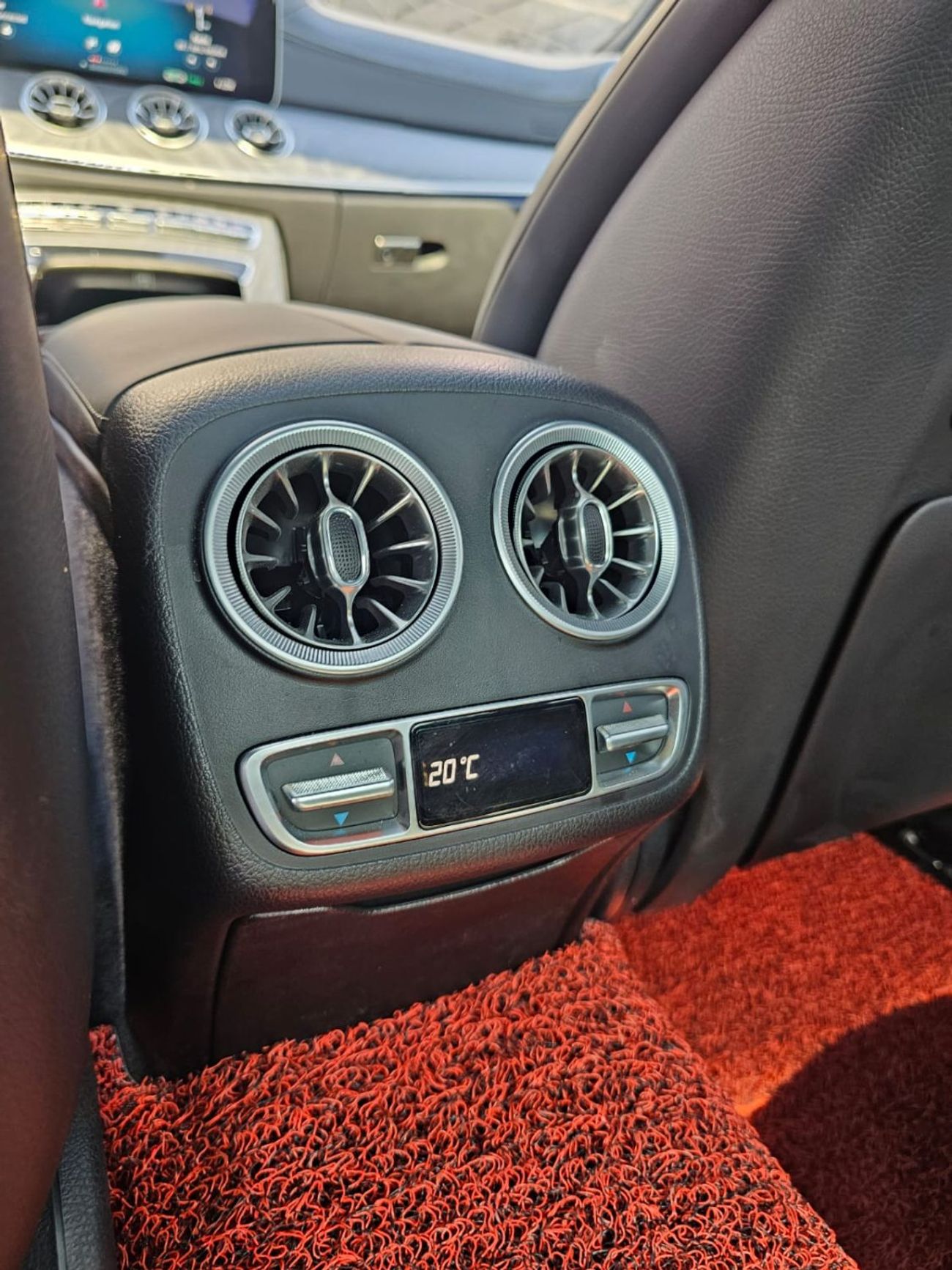 مرسيدس بنز CLS 450 Premium 3.0L (389 HP)