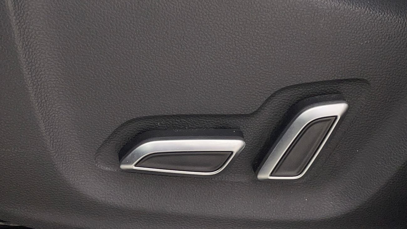 أم جي RX8 LUXURY 2 | بدون دفعة مقدمة | اختبار القيادة في المنزل