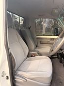 تويوتا لاند كروزر بيك آب GXL V8 Turbo Diesel Right Hand Drive