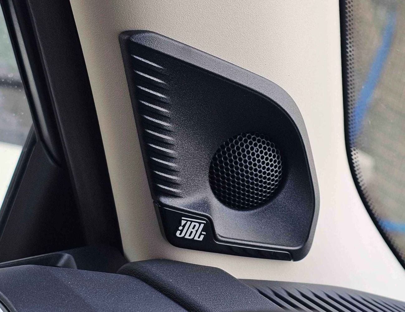 تويوتا برادو LUXURY TURBO / 2.4L PETROL V4 / FULL OPTION/360*CAMERA/JBL SPEAKERS /PANORAMIC ROOF (CODE # PPLX1)