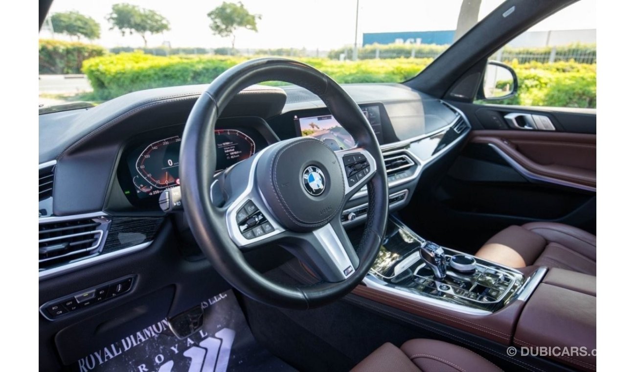 بي أم دبليو X7 40i M سبورت بريميوم BMW X7 40i X Driver M kit 2020 GCC Under Warranty Free of Accident