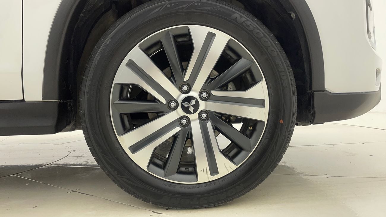 ميتسوبيشي ASX GLX MID 2 | بدون دفعة مقدمة | اختبار القيادة في المنزل