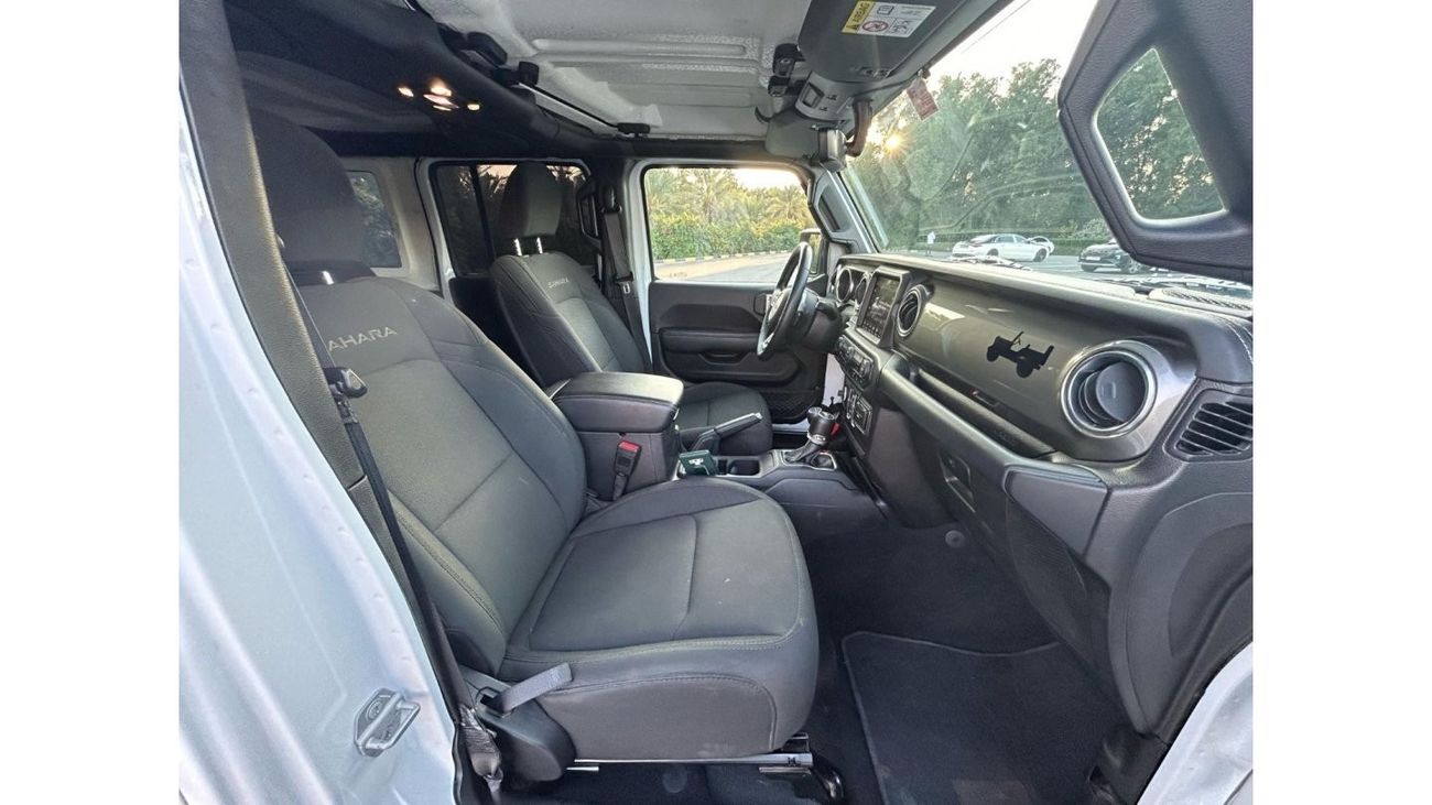 جيب رانجلر sahara 2019 Diesel 4x4 // clean title // orginal paint // accident free // perfect condition