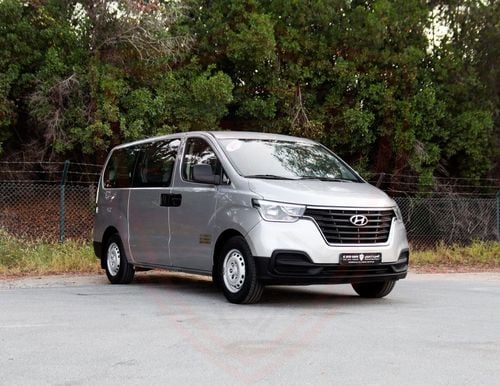 Hyundai H-1  Hyundai H1 | 2.4 L | 2019 | GCC | Accident-Free | In Excellent Condition | 914 P.M