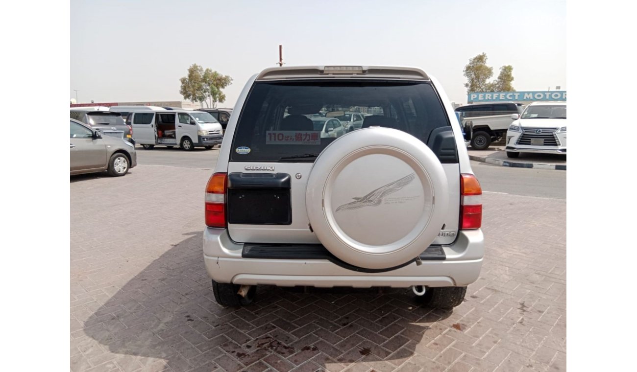 سوزوكي إيسكودو SUZUKI ESCUDO RIGHT HAND DRIVE (PM1521)