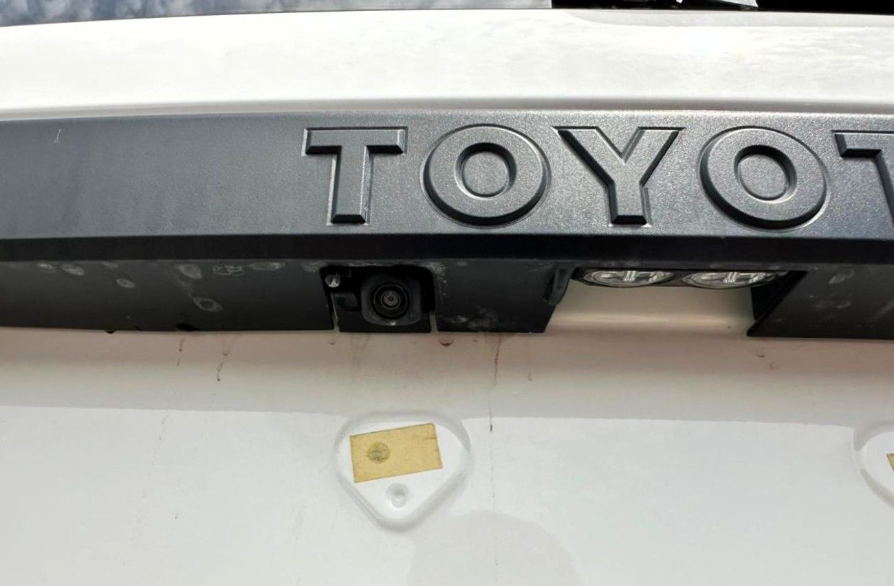 Toyota Prado TOYOTA PRADO 2.8L DIESEL 2024 GCC URBAN(EXPORT ONLY)