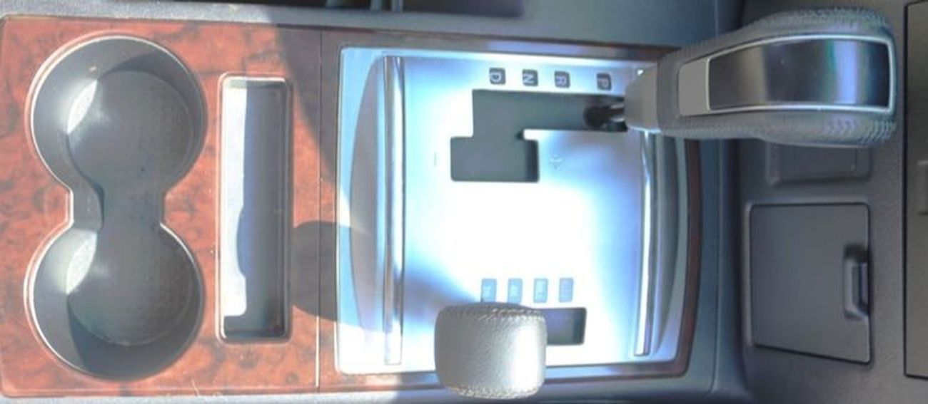 Mitsubishi Pajero GLS Highline Top 3.8L Mitsubishi Pajero 2018 GCC, accident-free, 3.8L (6) cylinder engine, 7 seats -