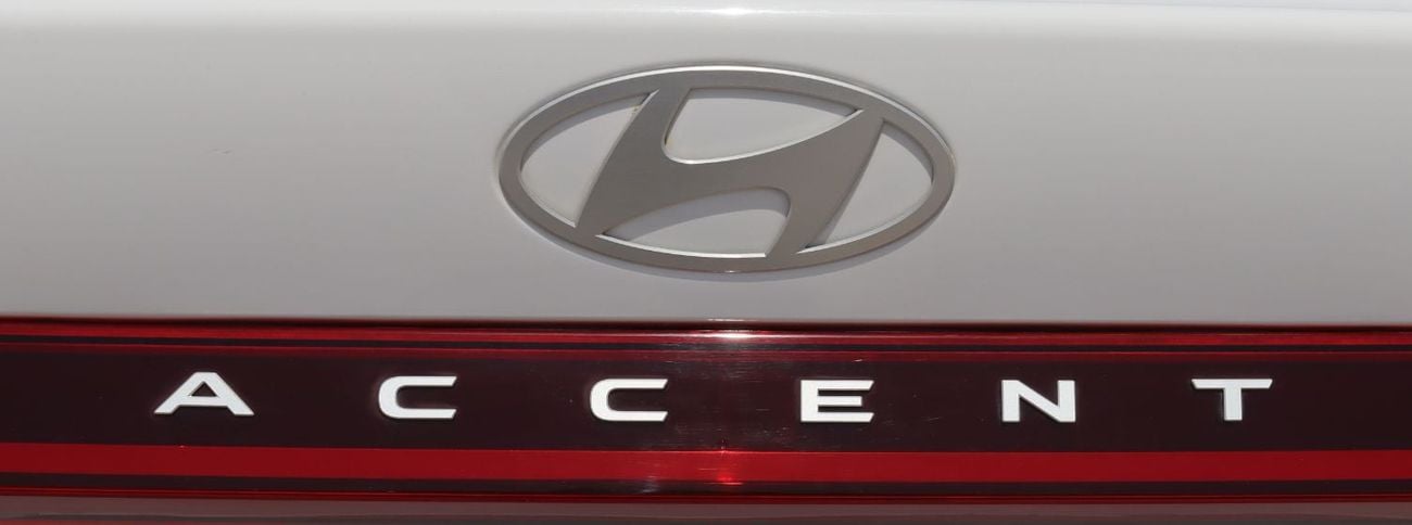 هيونداي أكسنت هيونداى أكسنت - 2024 - خليجى - محرك 1.5 - بدون حوادث - بحاله ممتازه فى الداخل والخارج