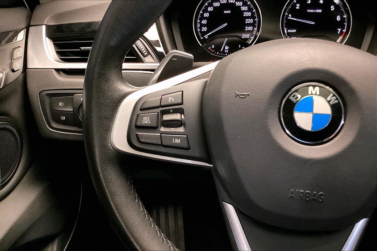 بي أم دبليو X1 sDrive 20i Sport Line | شامل الضمان | 0 ﺪﻔﻋﺓ ﺃﻮﻟﻯ