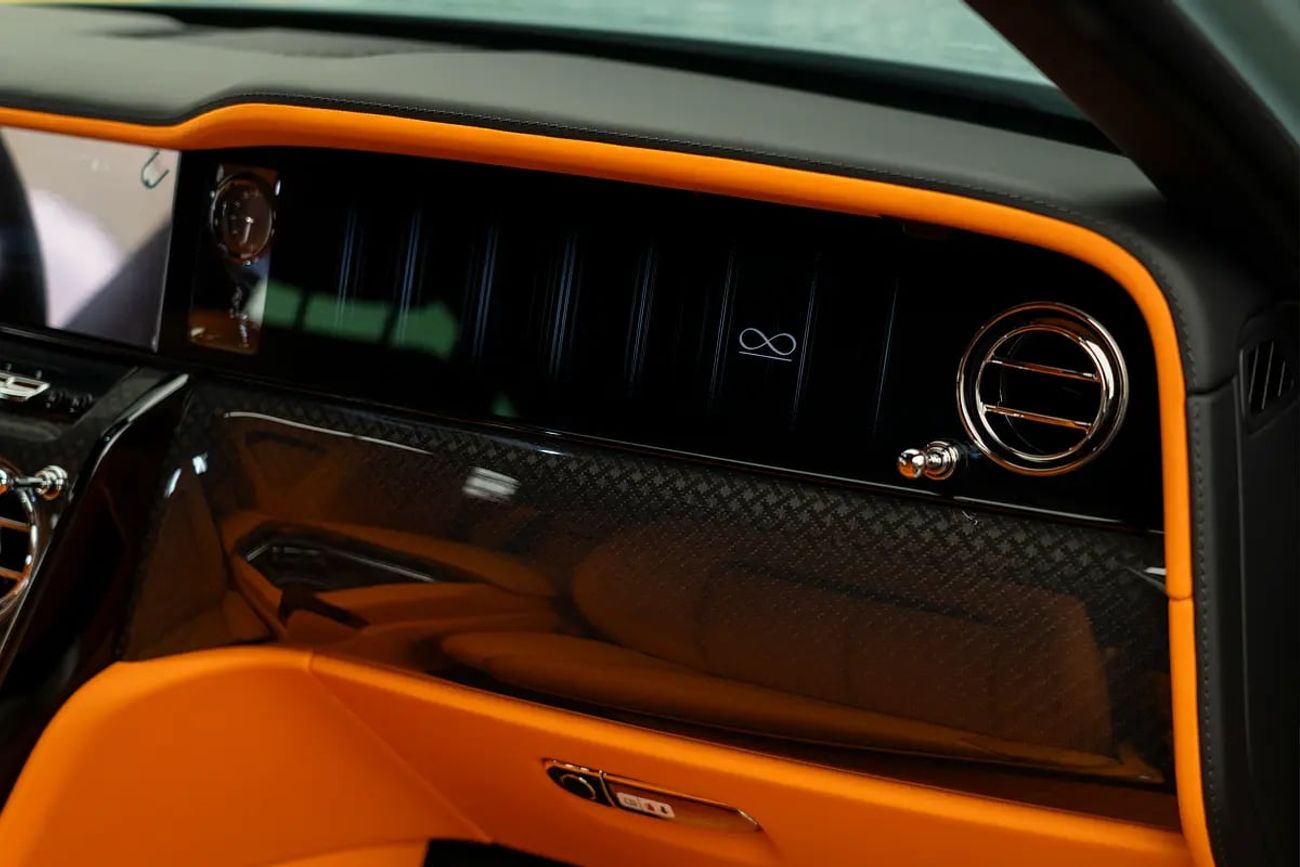 Rolls-Royce Cullinan ROLLS ROYCE | CULLINAN BLACK BADGE | GCC SPECS | DEALER WARRANTY + SERVICE CONTRACT