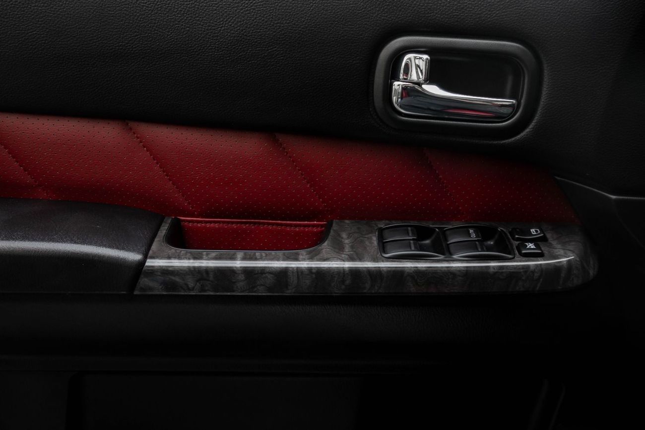 Nissan Patrol Safari Super Safari | 3,819 P.M | 0% Downpayment | Agency Warranty!