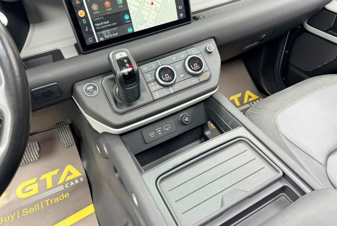 لاند روفر ديفندر 110 HSE P400