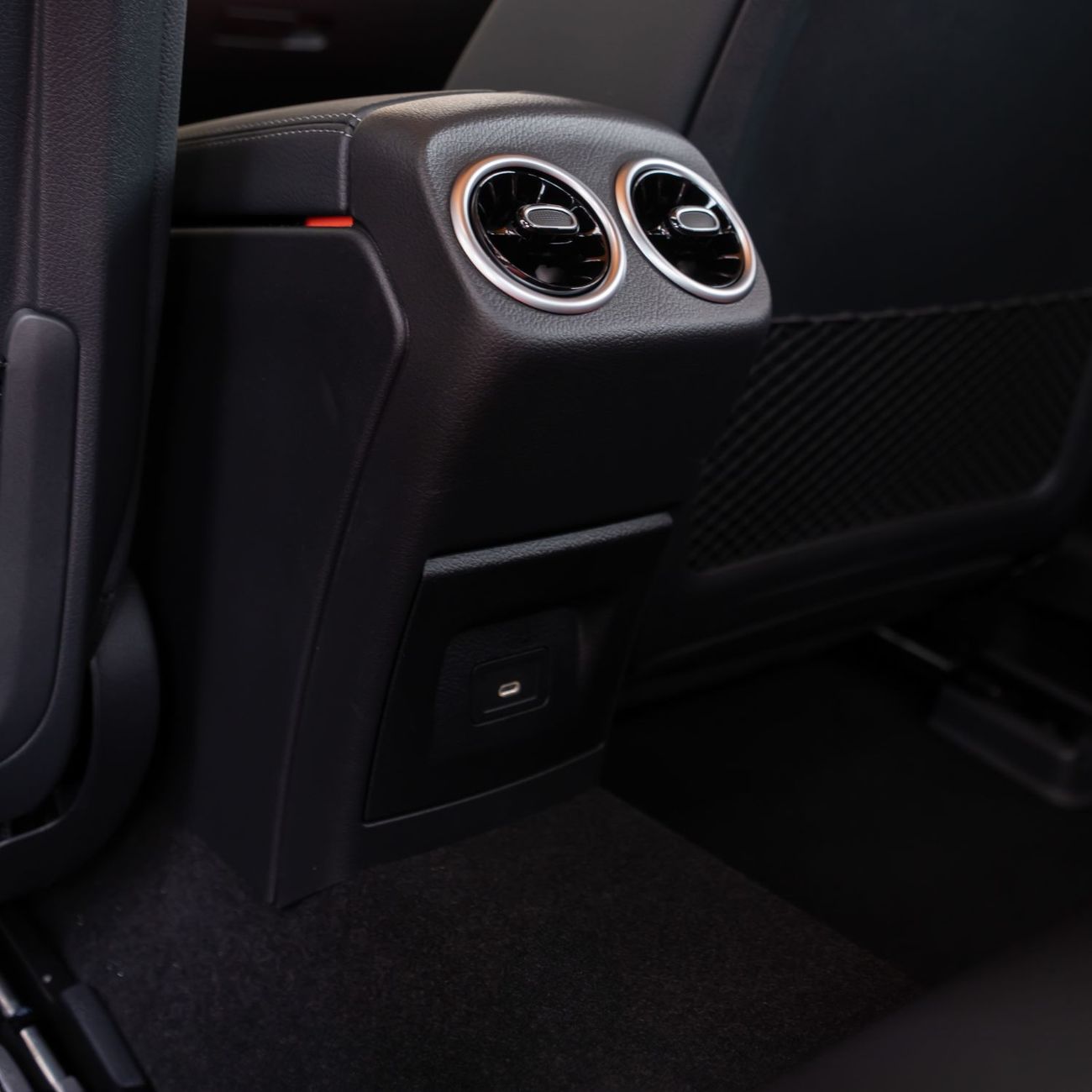 مرسيدس بنز CLA 200 2026 Mercedes Benz CLA200 AMG, 5 Years Dealer Warranty, GCC Specifications