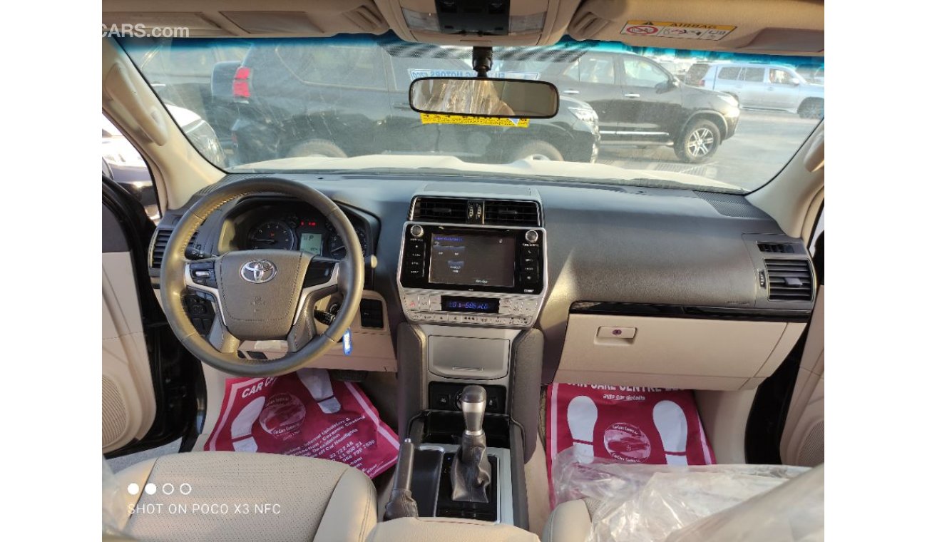 Toyota Prado Full option 2019 Sunroof Leather seats, DVD Camera (Also registered in Dubai)