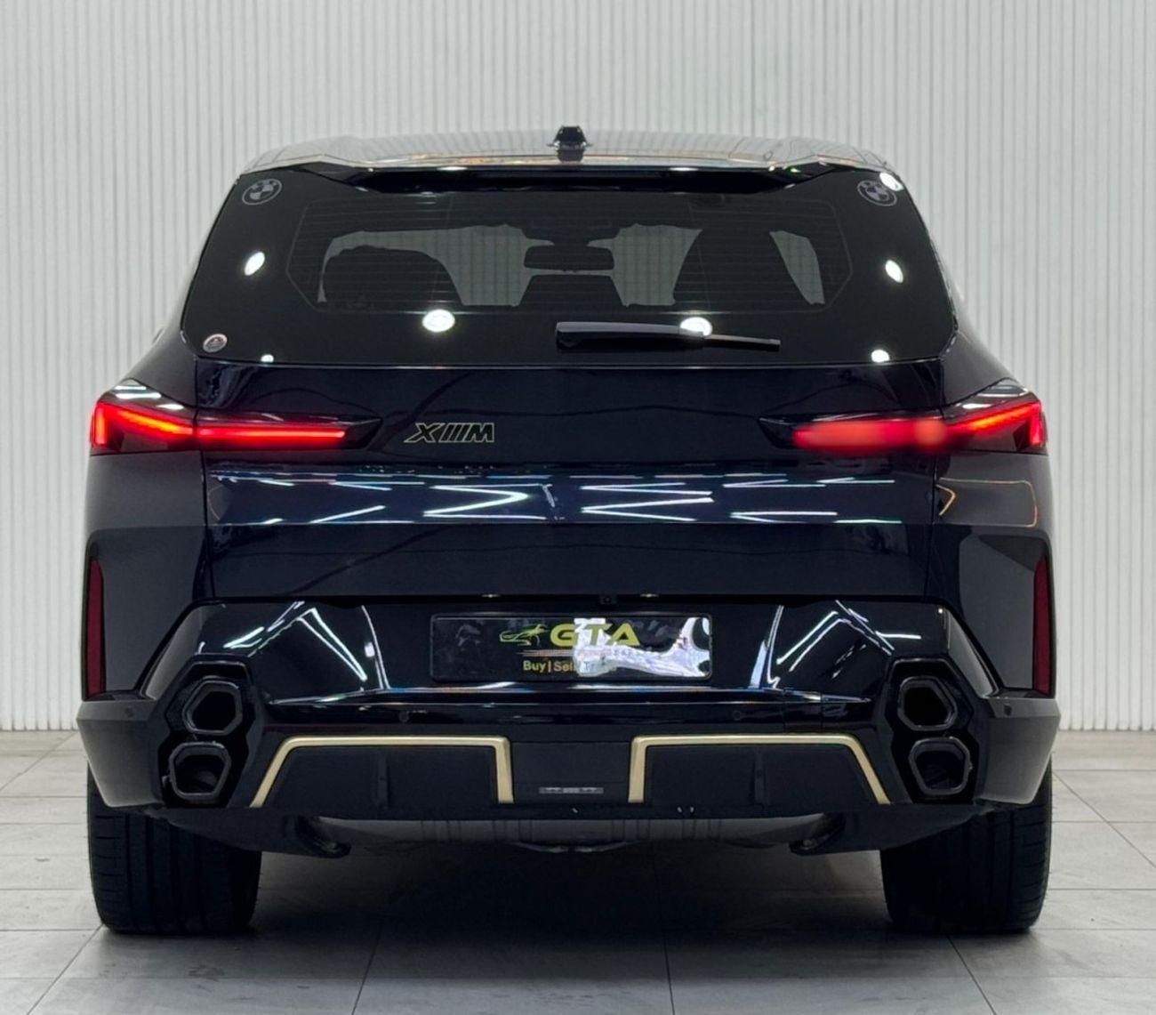 BMW XM 2023 BMW XM, BMW Warranty + Service Pack, Carbon Fiber Package, Very Low Kms, GCC