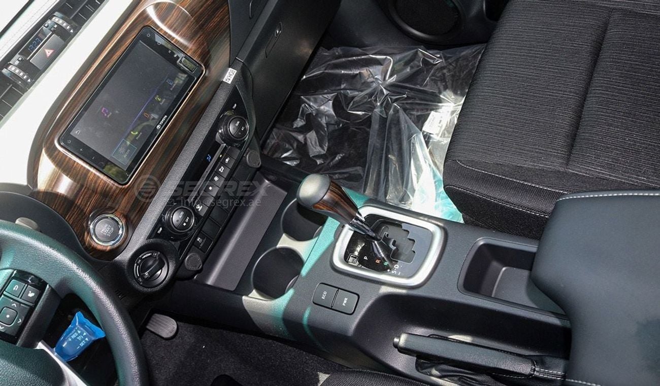 Toyota Hilux 2025 Model Toyota Hilux DC, 2.7L Petrol 4WD 6A/T