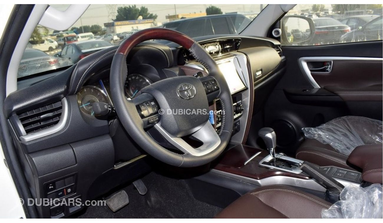 Toyota Fortuner TOYOTA FORTUNER  4.0 L (2018) FULL OPTION SPECIAL OFFER