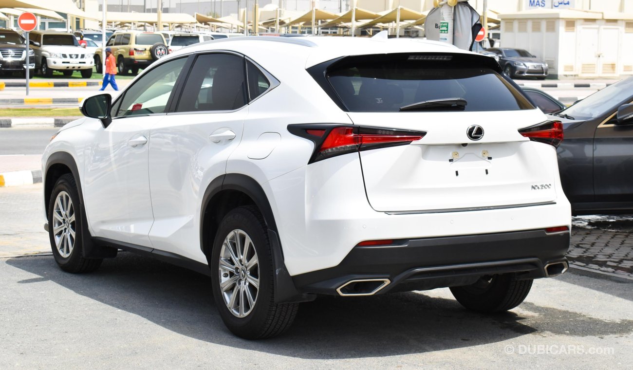 Lexus NX300