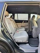 تويوتا هايلاندر BASE/ V6 AWD/ ELECTRIC AND LEATHER SEATS/ DVD REAR CAMERA/ LOT# 50303